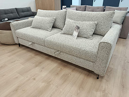 Photo №1 - Hugo sofa straight